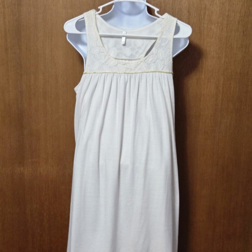 Blu Heaven‎ Lined Dress Cream/off white Color size Med. EUC